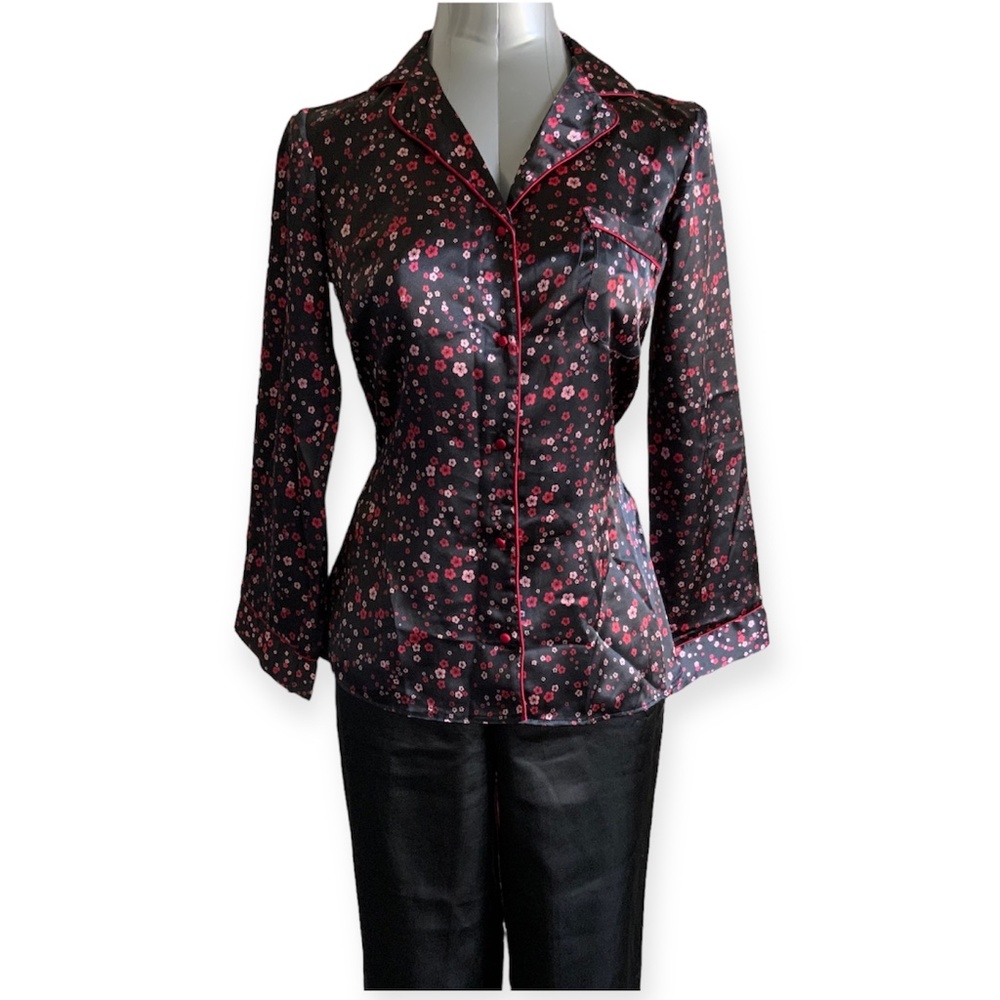 C&A Lingerie Women’s pajamas set floral red/black satin look size XS
